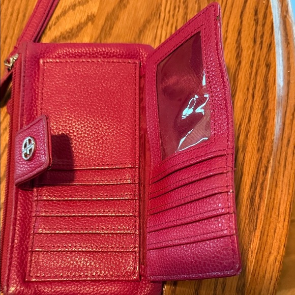 Giani Bernini Fuchsia Leather Wallet - Picture 4 of 10